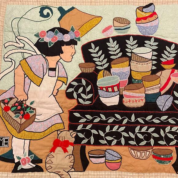 Mary Engelbreit Vintage Detailed Stitched "Chair of Bowlies" Baby Child Quilt - Picture 2 of 7